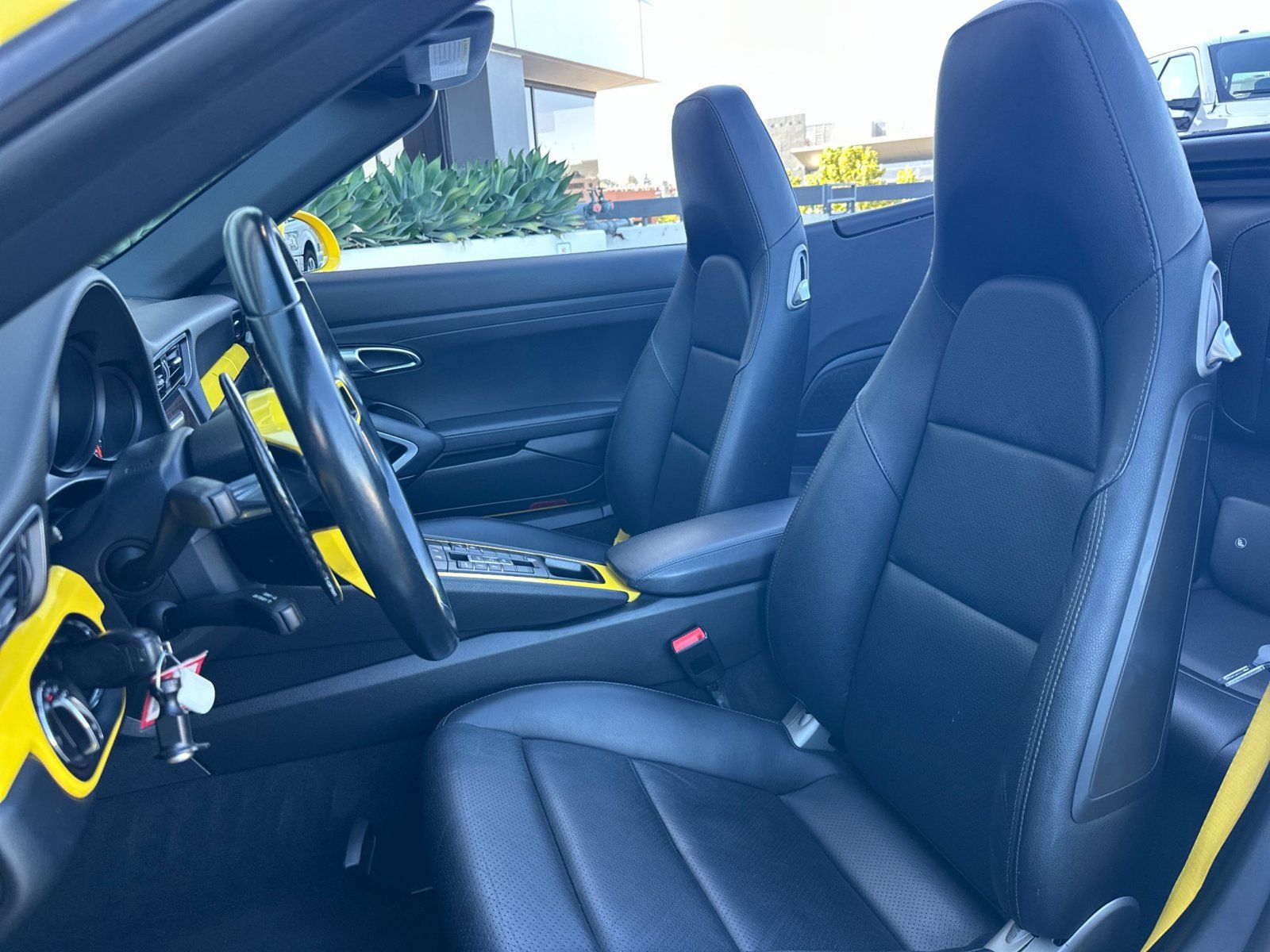 Used 2017 Porsche 911 Carrera RWD image 6