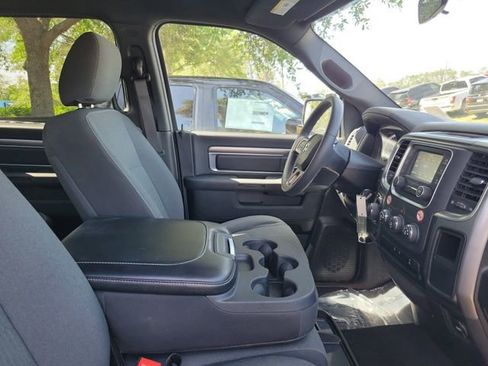 Used 2024 RAM 1500 Classic Warlock AWD/4WD image 31