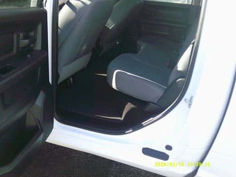 Used 2015 RAM 1500 Express image 7