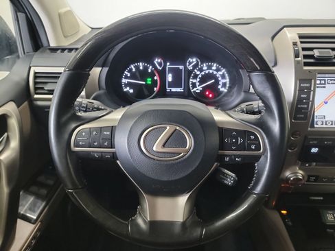 Used 2020 Lexus GX 460 Premium w/ Premium Package AWD/4WD image 17