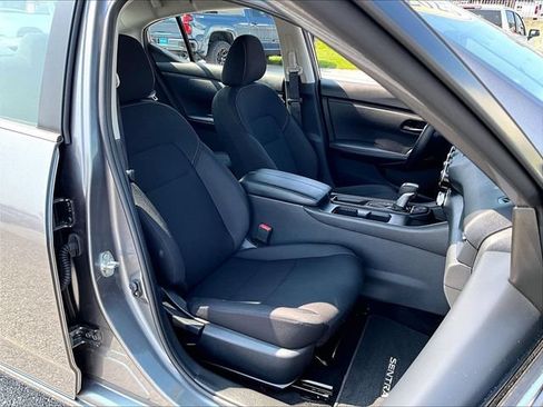 Used 2025 Nissan Sentra S FWD image 11