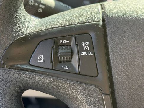 Used 2015 Chevrolet Equinox LS FWD image 13
