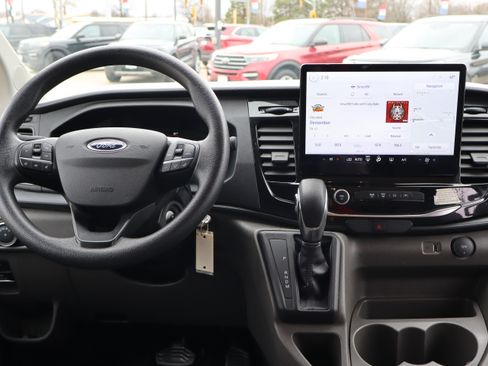 Used 2024 Ford Transit 350 XLT image 15