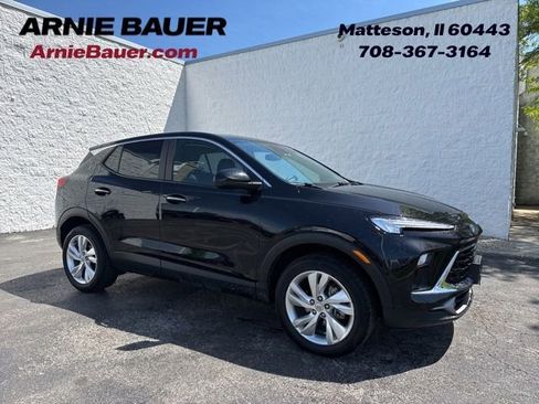 Used 2024 Buick Encore GX Preferred AWD/4WD image 1