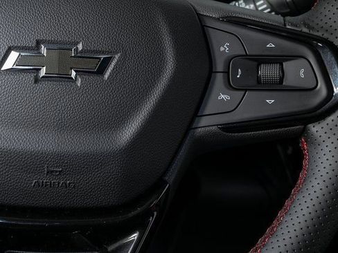 New 2026 Chevrolet Trax RS w/ Sunroof Package image 11