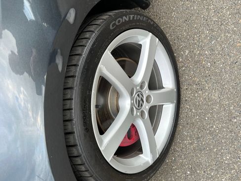 Used 2013 Volkswagen GTI 2-Door FWD image 10