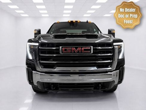 Used 2026 GMC Sierra 2500 SLT w/ SLT Convenience Package AWD/4WD image 2