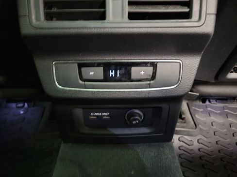 Used 2021 Audi Q5 2.0T Premium w/ Convenience Package image 26