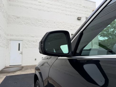 Used 2025 BMW X1 xDrive28i AWD/4WD image 26