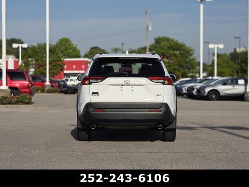 Used 2024 Toyota RAV4 XLE w/ Convenience Package image 6