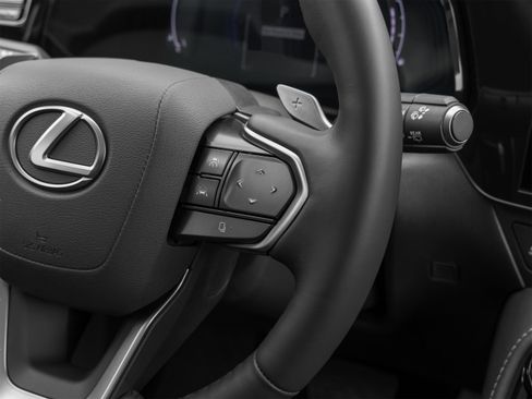 Used 2024 Lexus NX 350h AWD image 44