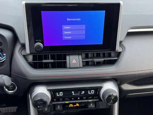 New 2025 Toyota RAV4 SE image 19