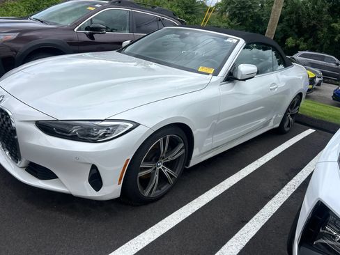 Used 2021 BMW 430i Convertible RWD image 2