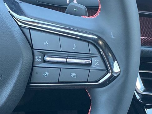 New 2026 Chevrolet Traverse RS FWD image 8