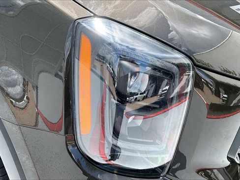Used 2022 Kia Telluride EX w/ EX Premium Package AWD/4WD image 34