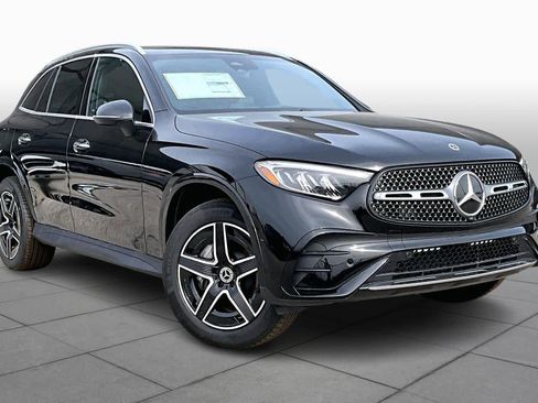 New 2026 Mercedes-Benz GLC 300 image 2