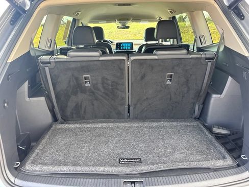 Used 2024 Volkswagen Atlas SE FWD image 15