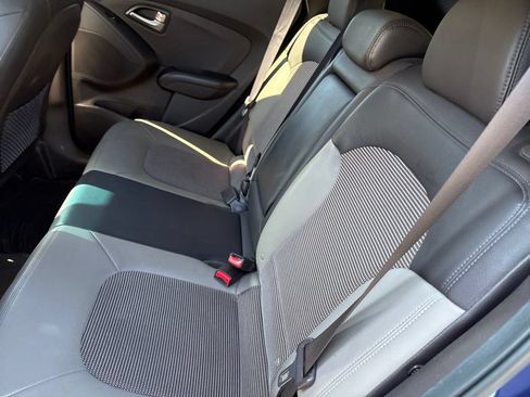 Used 2012 Hyundai Tucson GLS FWD image 10