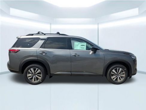 New 2026 Nissan Pathfinder SL AWD/4WD image 7
