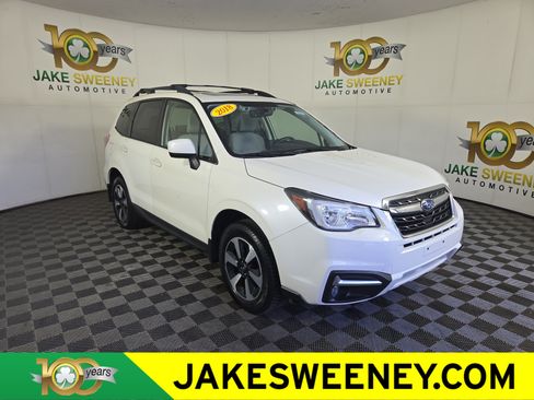 Used 2018 Subaru Forester 2.5i Premium AWD/4WD image 1