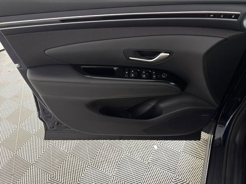 Used 2024 Hyundai Tucson Limited AWD/4WD image 12