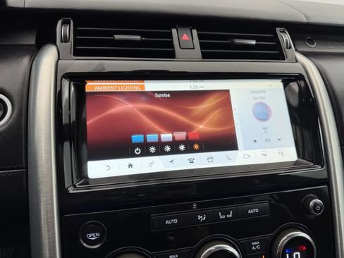Used 2019 Land Rover Discovery HSE Luxury AWD/4WD image 34