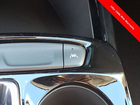 New 2026 Chevrolet Trax LT w/ Driver Confidence Package image 19