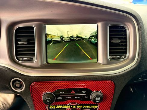 Used 2019 Dodge Charger Scat Pack RWD image 25