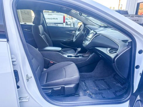 Used 2024 Chevrolet Malibu LT FWD image 20
