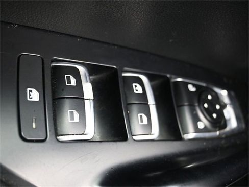 Used 2022 Kia K5 LXS image 33