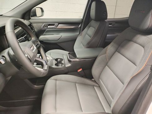 New 2026 GMC Terrain AT4 w/ Convenience Package III image 23