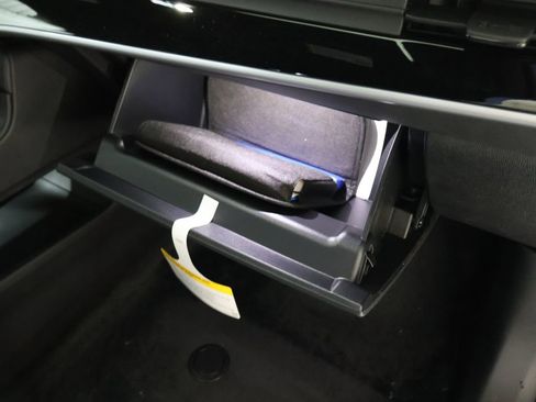 New 2025 Honda Prologue EX image 19