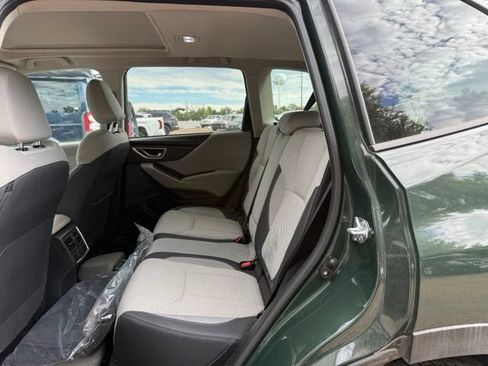 Used 2024 Subaru Forester Premium AWD/4WD image 14