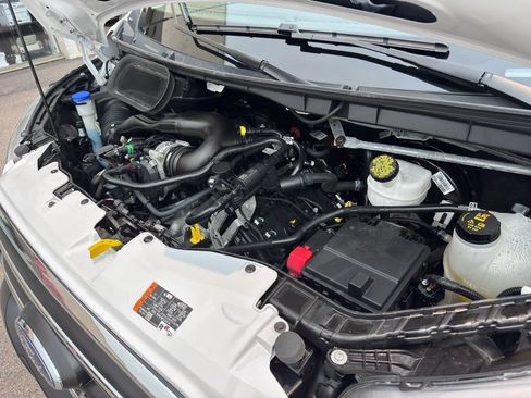 Used 2025 Ford Transit 250 148 High Roof Extended RWD image 40