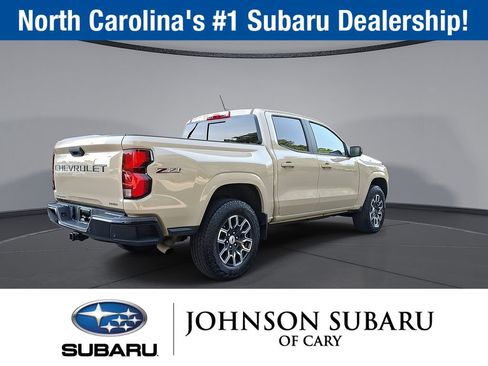 Used 2024 Chevrolet Colorado Z71 w/ Z71 Convenience Package 2 AWD/4WD image 27
