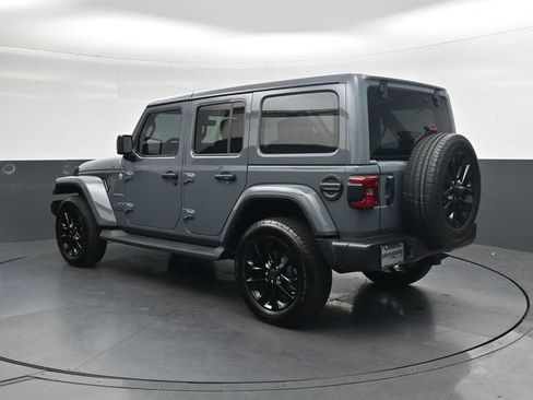 Used 2024 Jeep Wrangler Unlimited Sahara w/ Technology Group AWD/4WD image 6