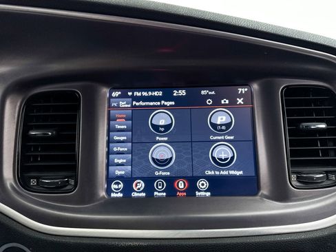 Used 2020 Dodge Charger R/T w/ Blacktop Package RWD image 11