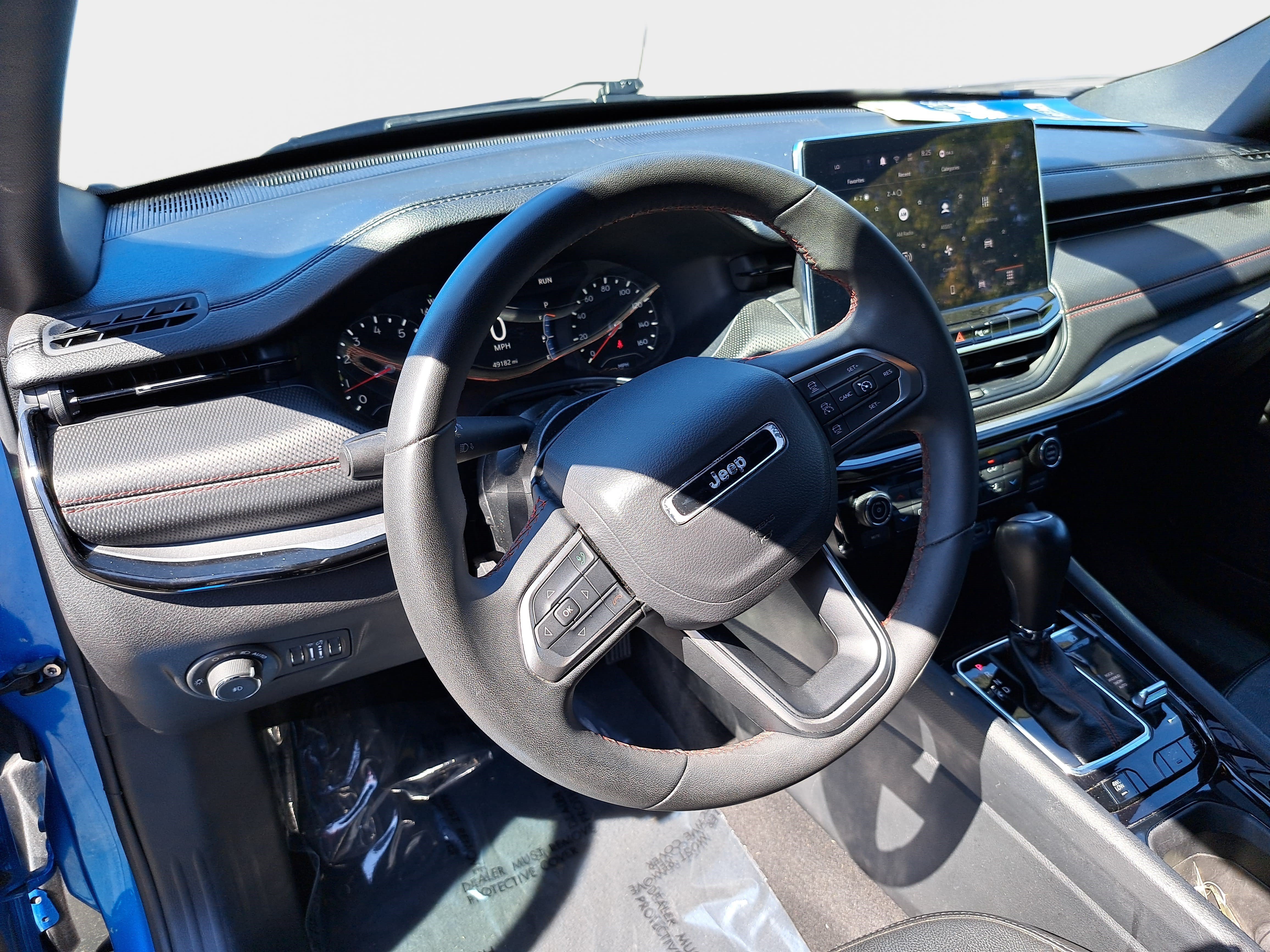 Used 2024 Jeep Compass Trailhawk AWD/4WD image 15