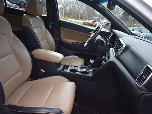 Used 2020 Kia Sportage SX image 16