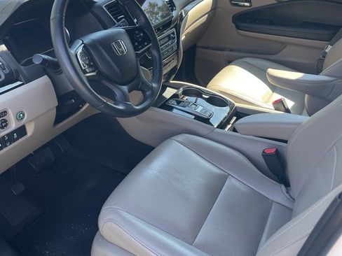 Used 2021 Honda Pilot Elite image 9