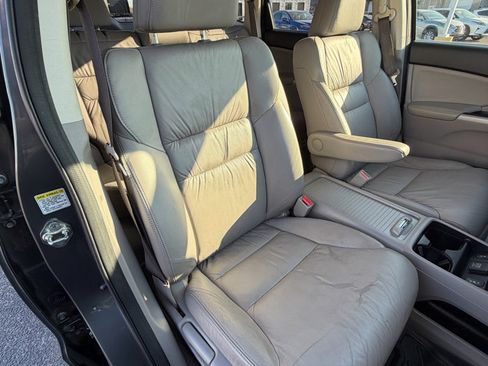 Used 2014 Honda CR-V EX-L image 19