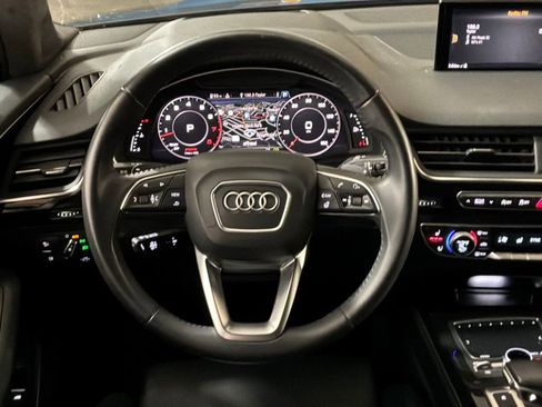 Used 2019 Audi Q7 3.0T Prestige image 12