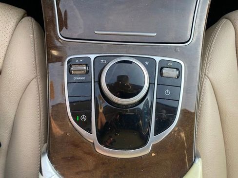 Used 2017 Mercedes-Benz C 300 Sedan image 21