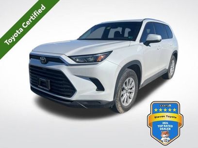 Used 2024 Toyota Grand Highlander XLE