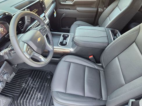 New 2026 Chevrolet Silverado 2500 LT w/ Z71 Chrome Sport Edition image 13