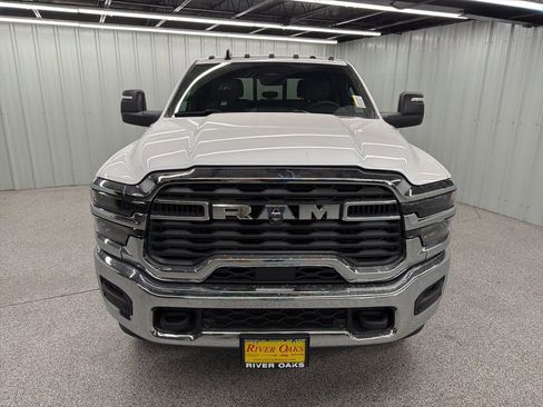 New 2026 RAM 2500 Tradesman image 2