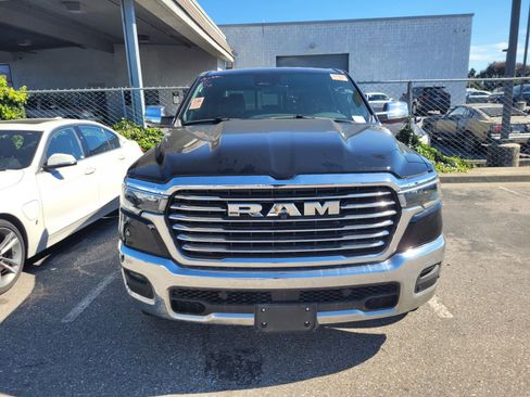 Used 2025 RAM 1500 Laramie image 2