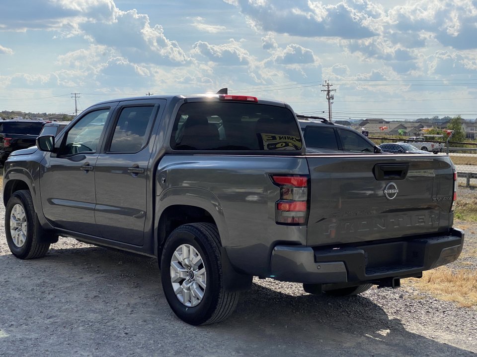 Used 2022 Nissan Frontier SV w/ Technology Package AWD/4WD image 7