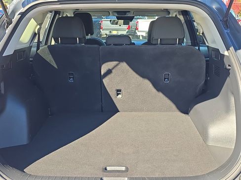 Used 2024 Kia Sportage LX image 9