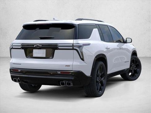 New 2026 Chevrolet Traverse RS image 5